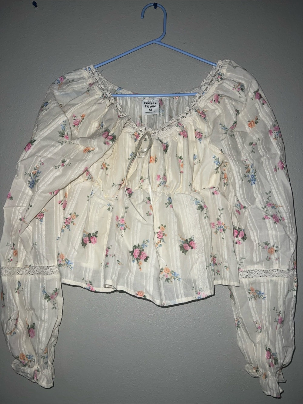 Tinseltown Cream Floral Peasant Top with Pink and Blue Accents